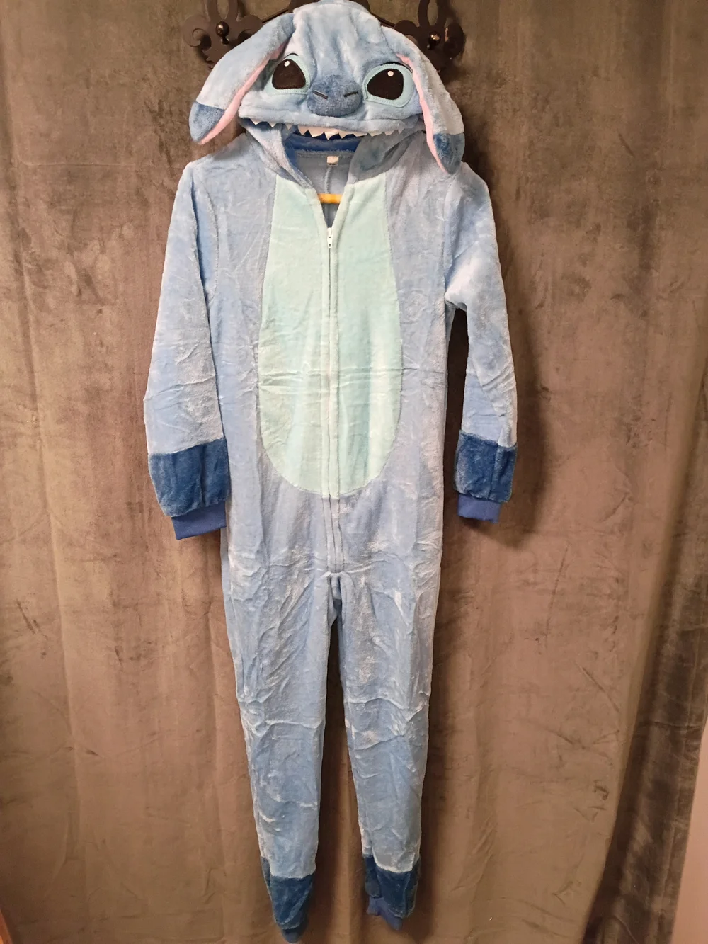 Stitch Character Hooded Kids Onesie Size 9-10 Years NWOT P2P 15 In